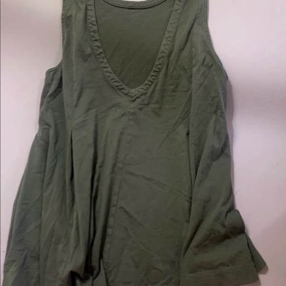 Madewell flowy tank top - Picture 2 of 4